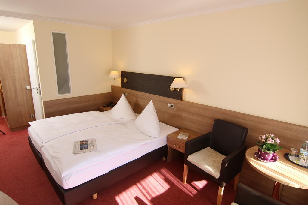 Hotel Bergfrieden 바드윌드바드 외부 사진