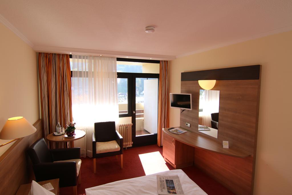 Hotel Bergfrieden 바드윌드바드 외부 사진